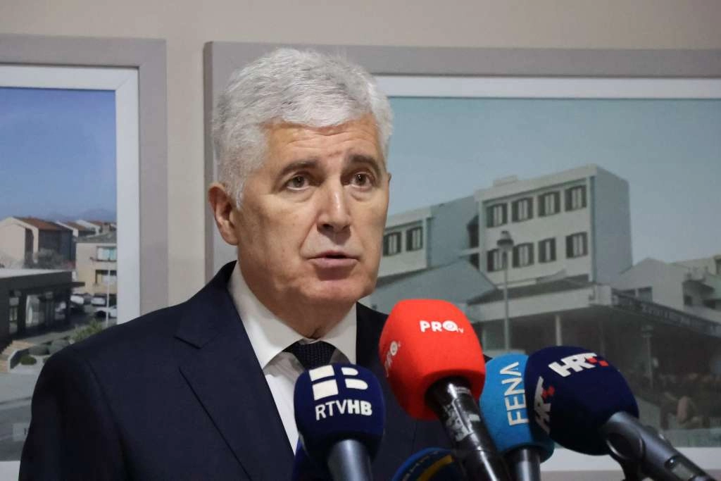 Čović: Potreban povratak u okvire Ustava i jačanje stabilnosti u zemlji